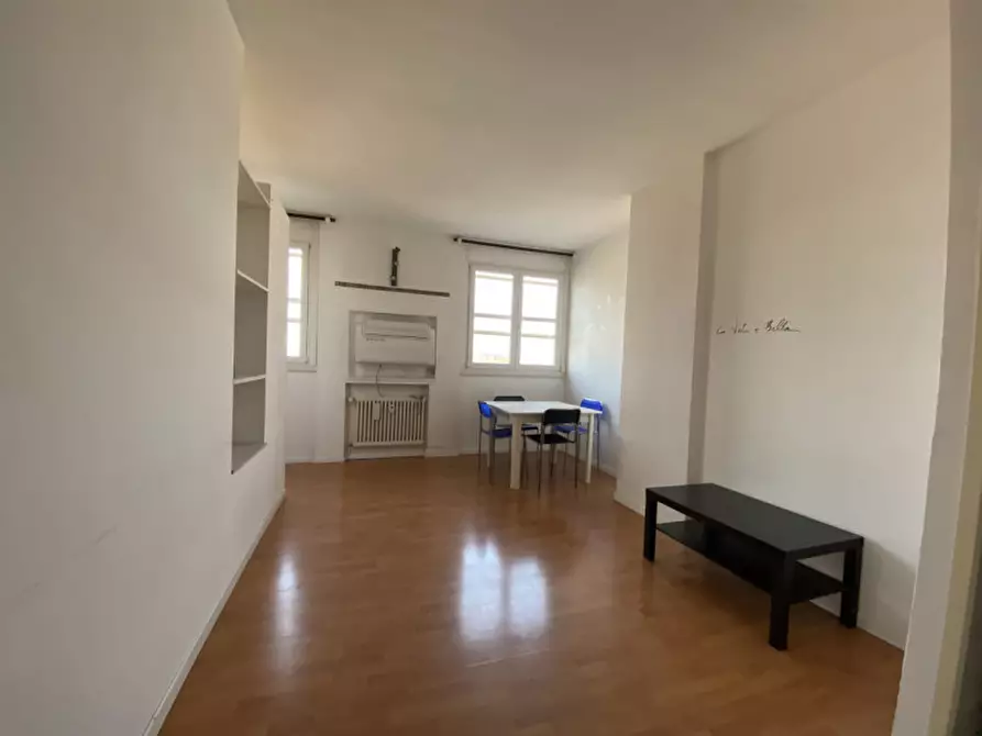 Immagine 1 di Appartamento in vendita  in Corso Giuseppe Garibaldi a Padova