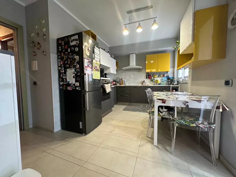 Immagine 12 di Appartamento in vendita  in Via Montenotte a Savona