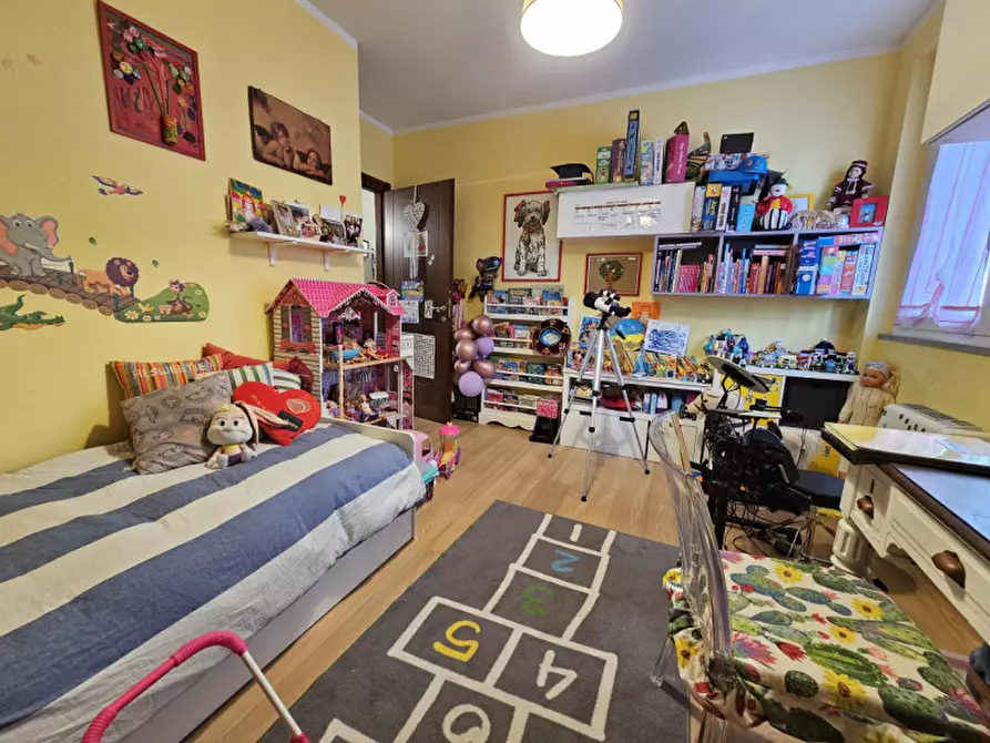 Immagine 16 di Appartamento in vendita  in Via Montenotte a Savona