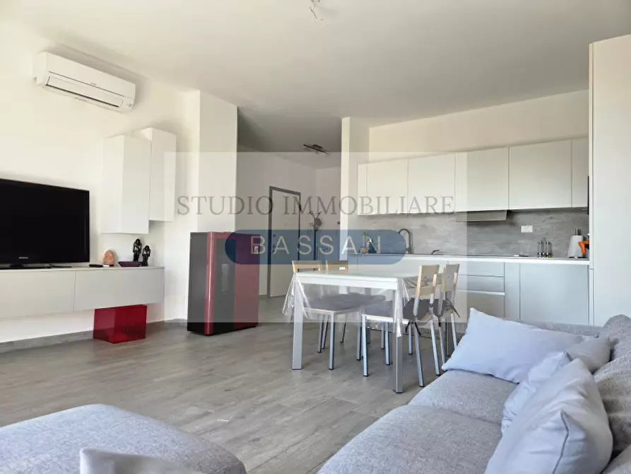 Immagine 3 di Appartamento in vendita  in Via Varesina 5 a Jerago Con Orago