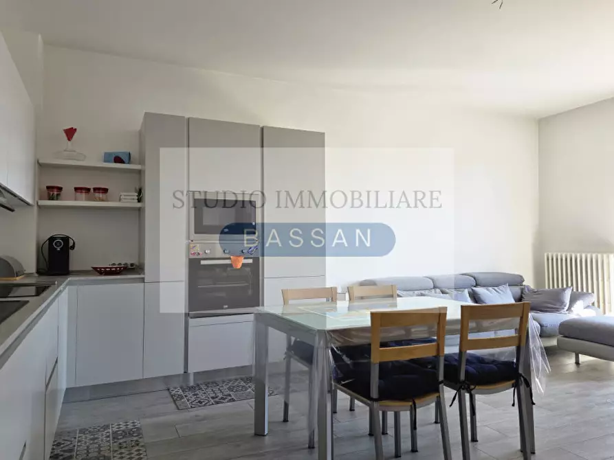 Immagine 6 di Appartamento in vendita  in Via Varesina 5 a Jerago Con Orago