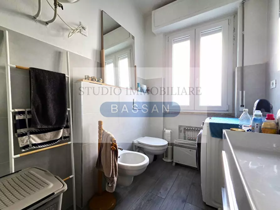 Immagine 17 di Appartamento in vendita  in Via Varesina 5 a Jerago Con Orago