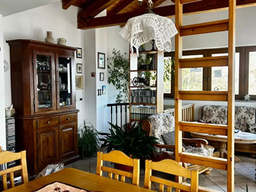 Immagine 4 di Casa indipendente in vendita  in Maso Bezzeli a Ronchi Valsugana