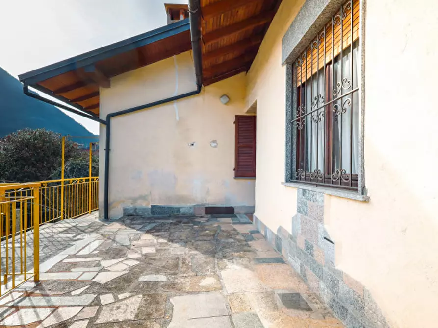 Immagine 4 di Casa indipendente in vendita  in Vicolo Ottavo 11 a Mergozzo