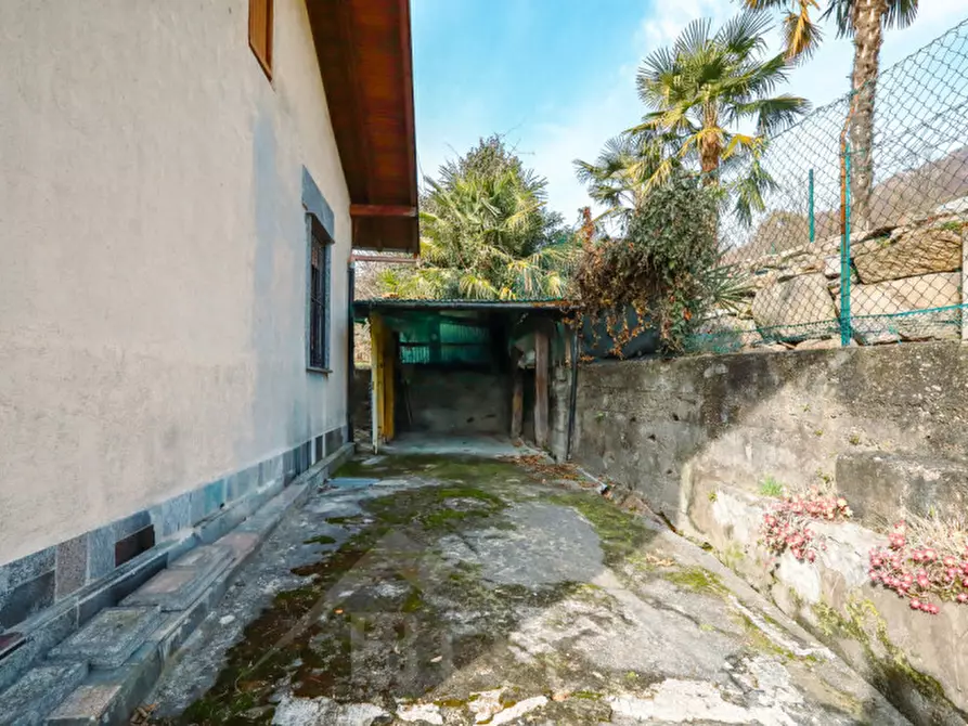 Immagine 36 di Casa indipendente in vendita  in Vicolo Ottavo 11 a Mergozzo