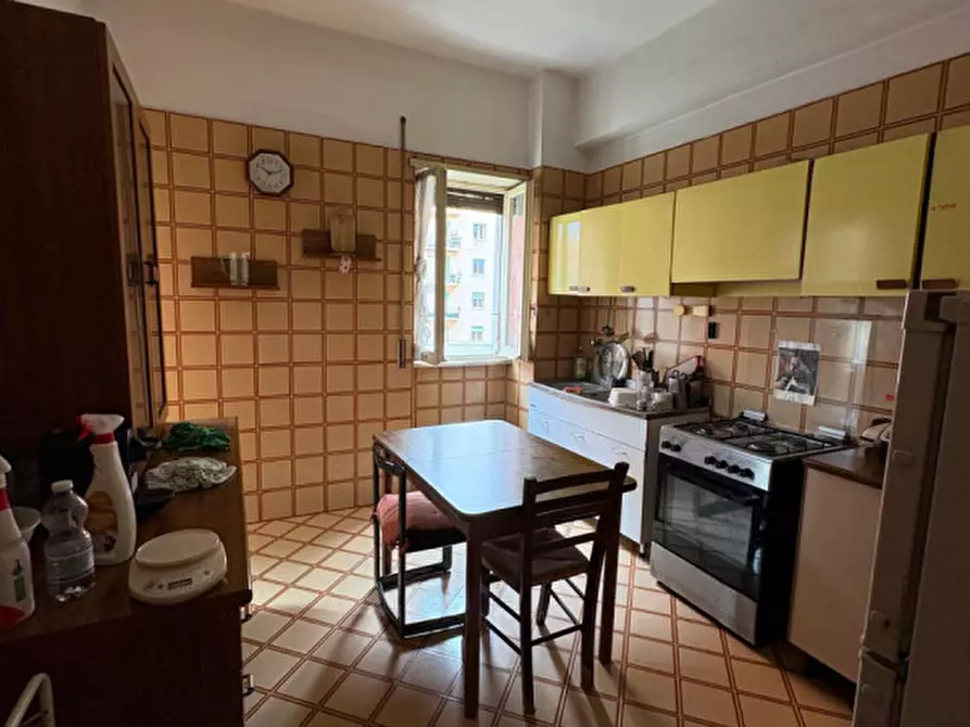 Immagine 6 di Appartamento in vendita  in Via Luigi Mancinelli a Roma