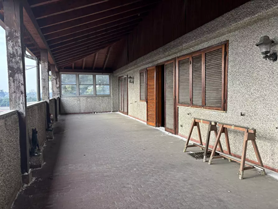 Immagine 1 di Casa indipendente in vendita  a Parabiago