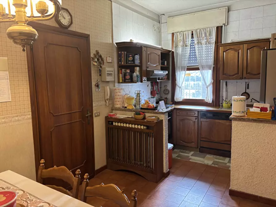 Immagine 17 di Casa indipendente in vendita  a Parabiago