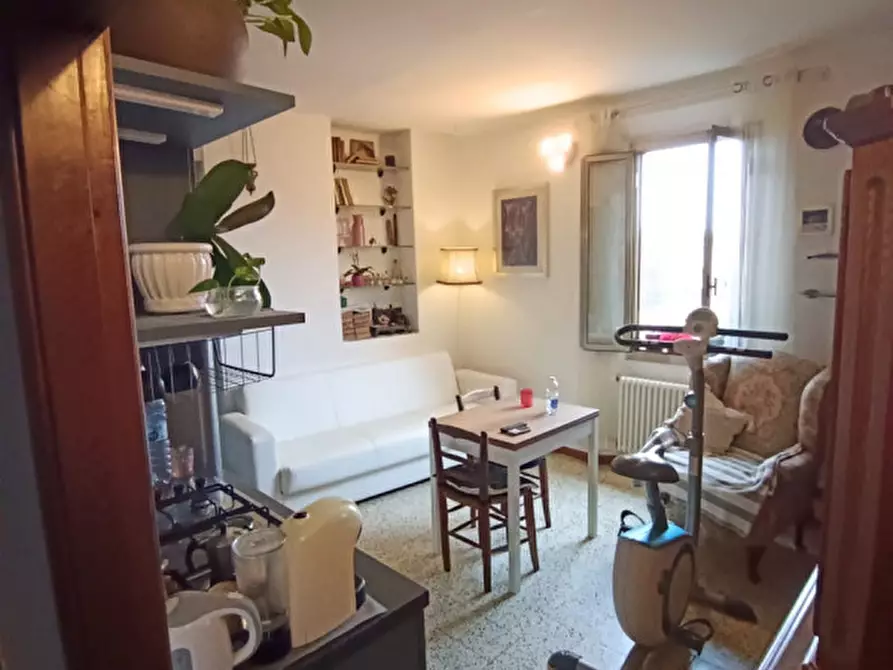 Immagine 4 di Appartamento in vendita  in Via Giuseppe Crespi, 12 a Bologna