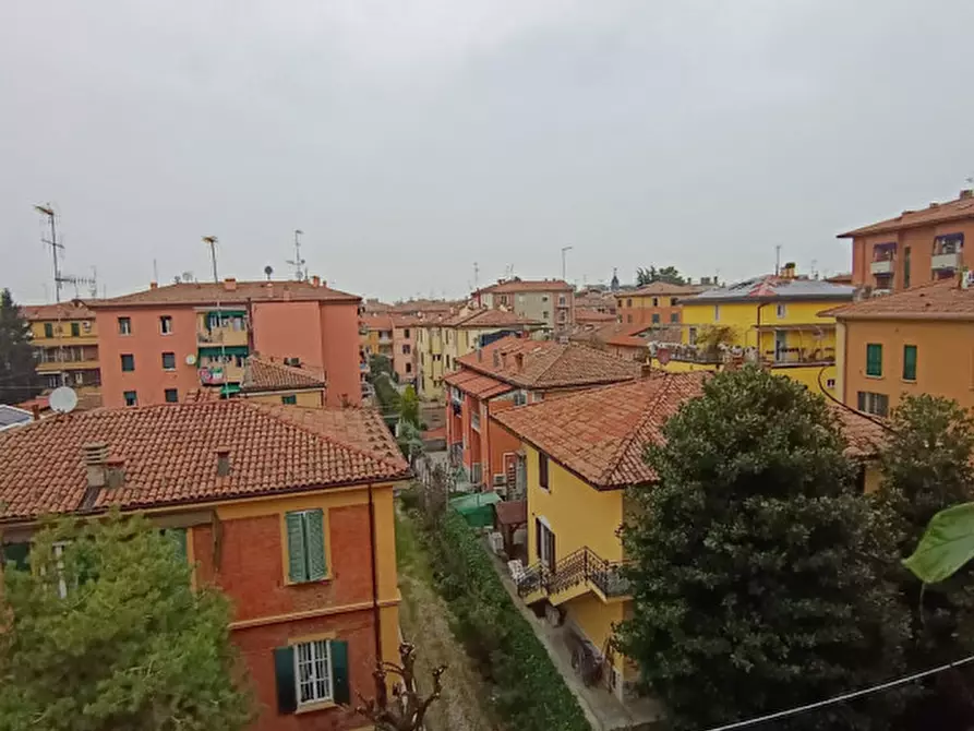 Immagine 11 di Appartamento in vendita  in Via Giuseppe Crespi, 12 a Bologna