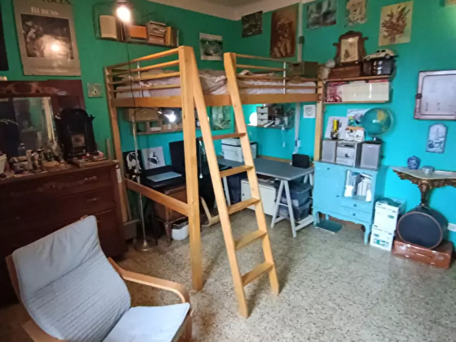 Immagine 32 di Appartamento in vendita  in Via Giuseppe Crespi, 12 a Bologna