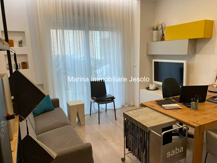 Immagine 7 di Appartamento in vendita  in Viale del Carabiniere a Jesolo