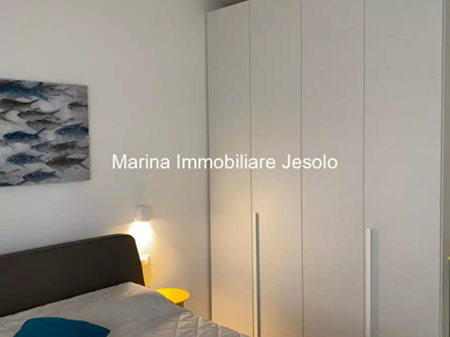 Immagine 15 di Appartamento in vendita  in Viale del Carabiniere a Jesolo