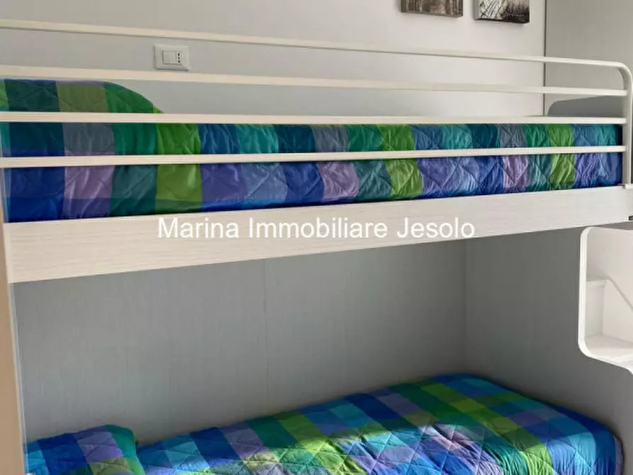 Immagine 17 di Appartamento in vendita  in Viale del Carabiniere a Jesolo