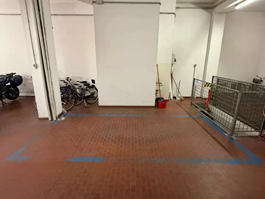 Immagine 3 di Garage in affitto  in Via Bersaglieri 5/D a Bologna