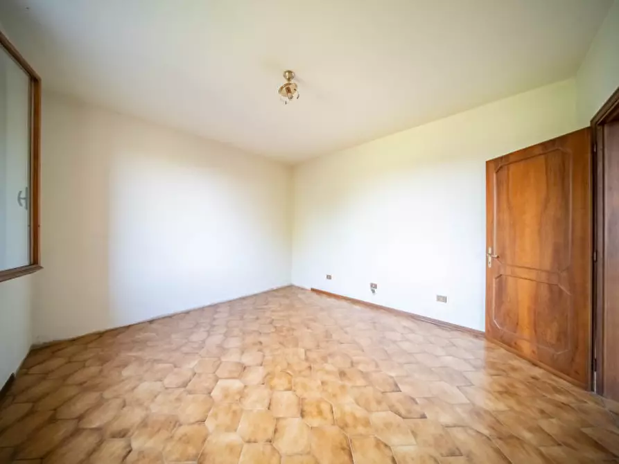 Immagine 35 di Casa indipendente in vendita  in Via Enrico Forlanini a Parma