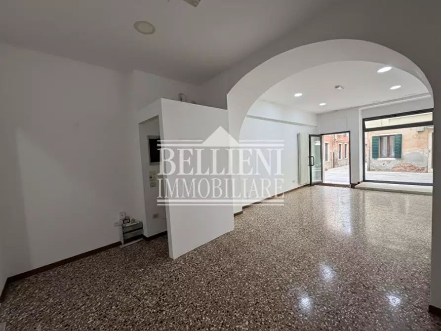 Immagine 2 di Negozio in affitto  in STRADELLA DEI NODARI a Vicenza