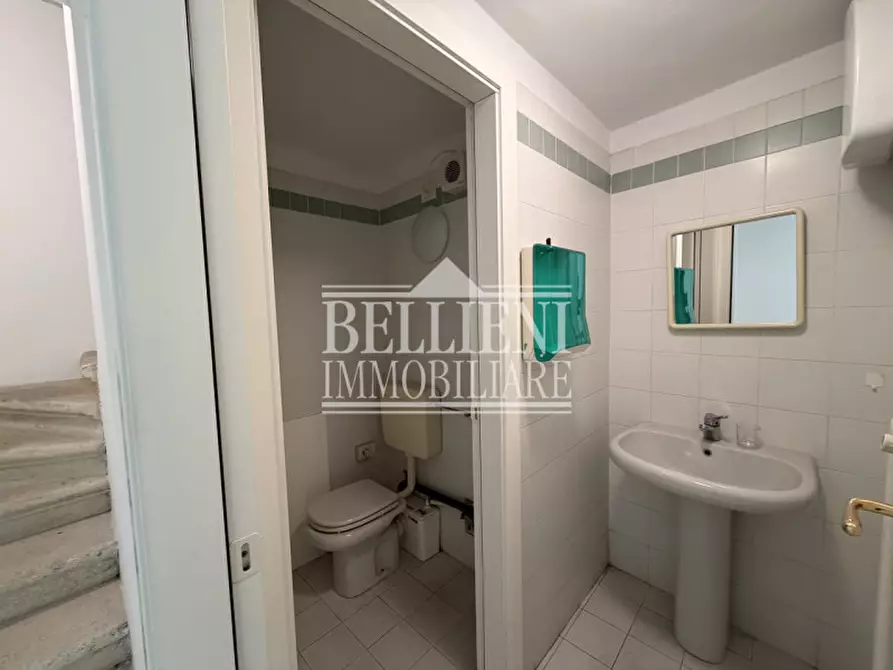 Immagine 9 di Negozio in affitto  in STRADELLA DEI NODARI a Vicenza