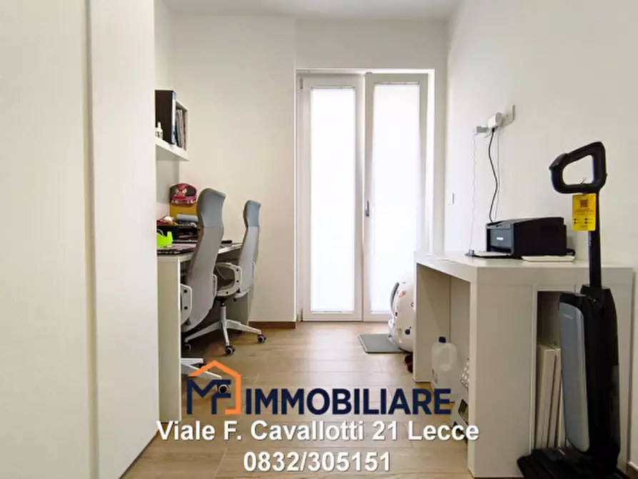 Immagine 14 di Appartamento in vendita  in Via Gino De Sanctis n.252 a Lecce