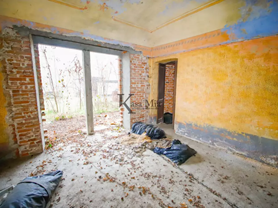 Immagine 15 di Rustico / casale in vendita  in Via Roma 8/A a San Giusto Canavese