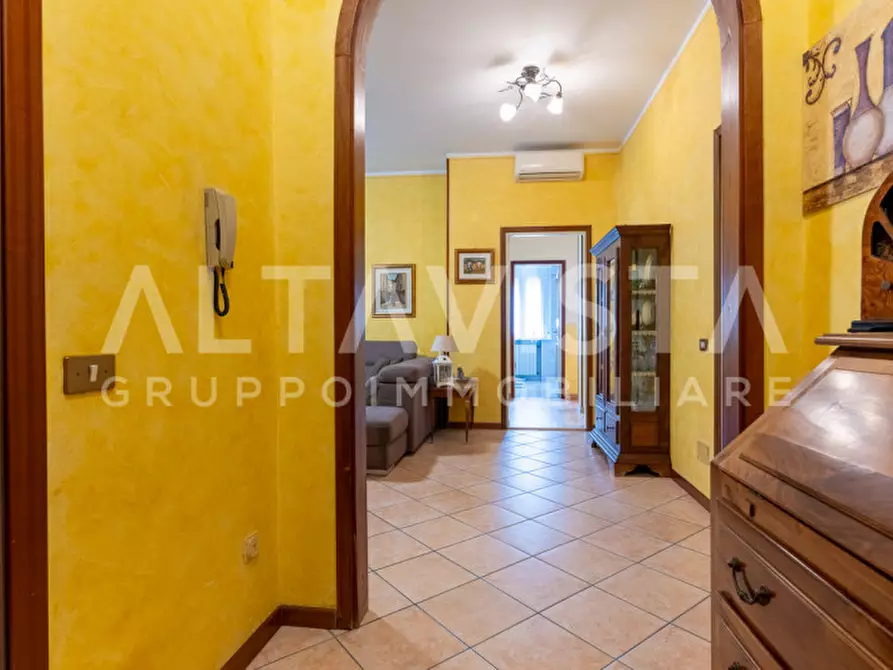 Immagine 3 di Appartamento in vendita  in Via Carlo Goldoni a Brescia