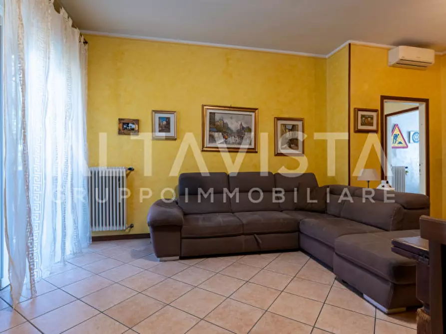 Immagine 8 di Appartamento in vendita  in Via Carlo Goldoni a Brescia