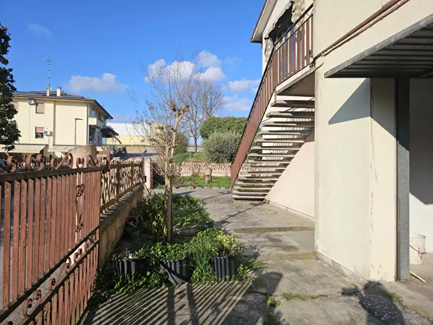 Immagine 35 di Casa indipendente in vendita  in Via Giuseppe Mazzini a Pontelongo