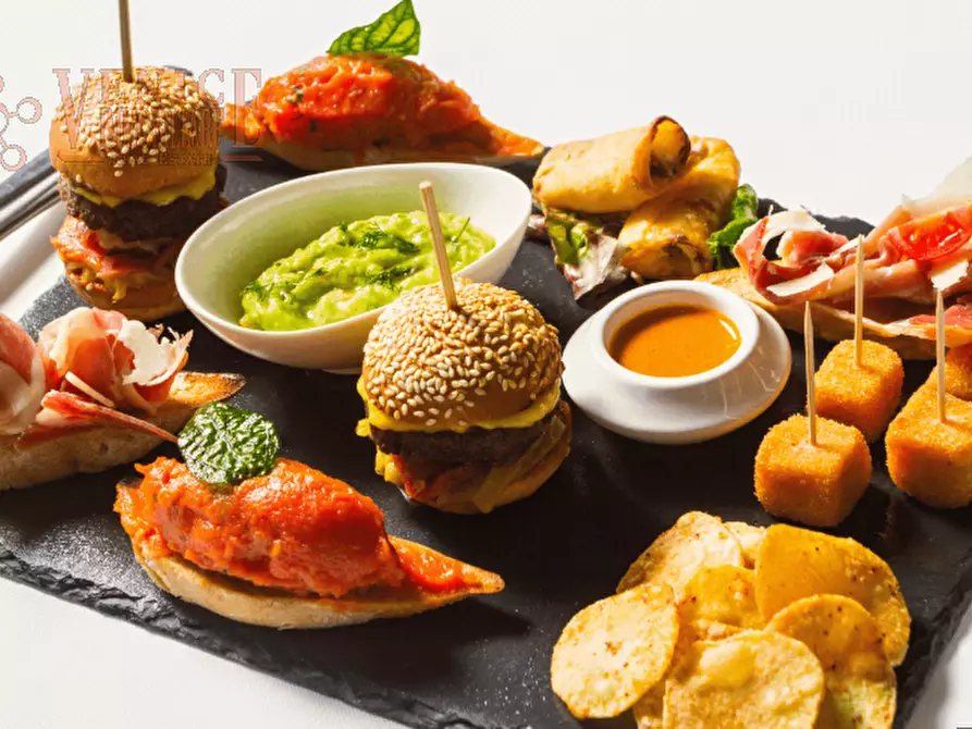 Immagine 4 di Attività commerciale in vendita  in VIA CIRCONVALLAZIONE 103 a Martellago