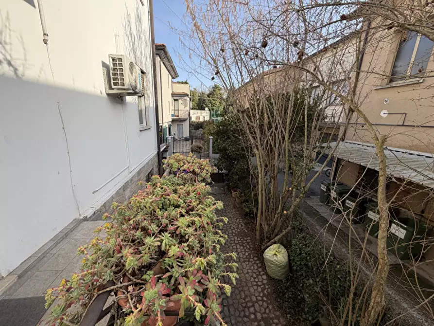 Immagine 6 di Casa bifamiliare in vendita  in Via Fosse Ardeatine a Battaglia Terme