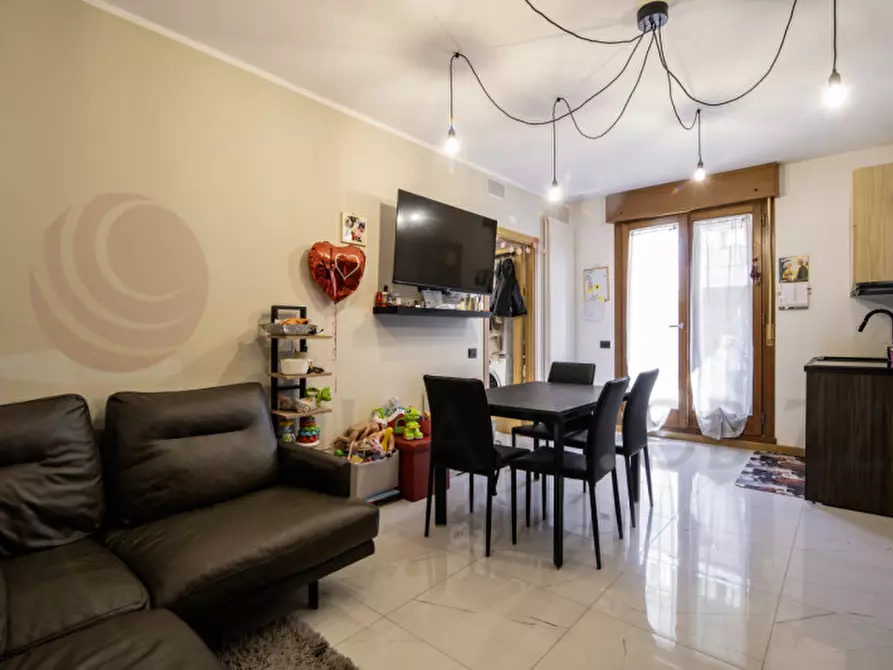 Immagine 12 di Appartamento in vendita  in Via Cesare Battisti a Albignasego