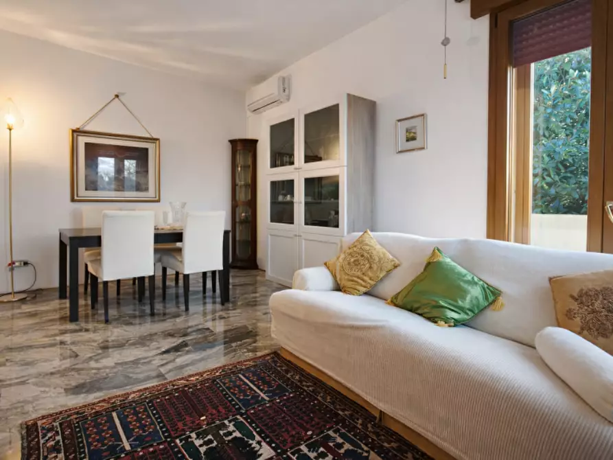 Immagine 3 di Appartamento in vendita  in Via Jesolo a Padova