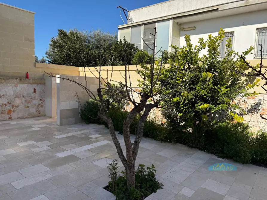 Immagine 10 di Villa in vendita  in Contrada Parpullo a Villa Castelli