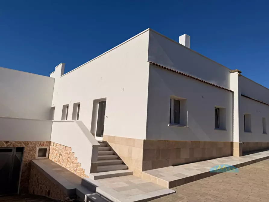 Immagine 15 di Villa in vendita  in Contrada Parpullo a Villa Castelli