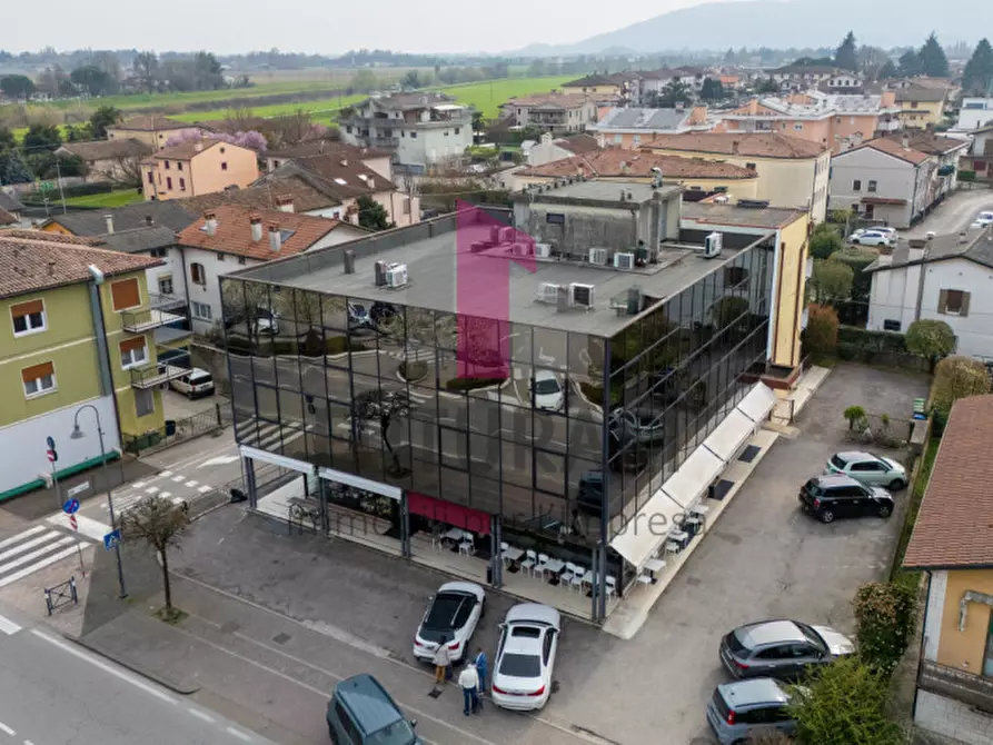 Immagine 5 di Ufficio in vendita  in Via Casoni 2 a Torri Di Quartesolo