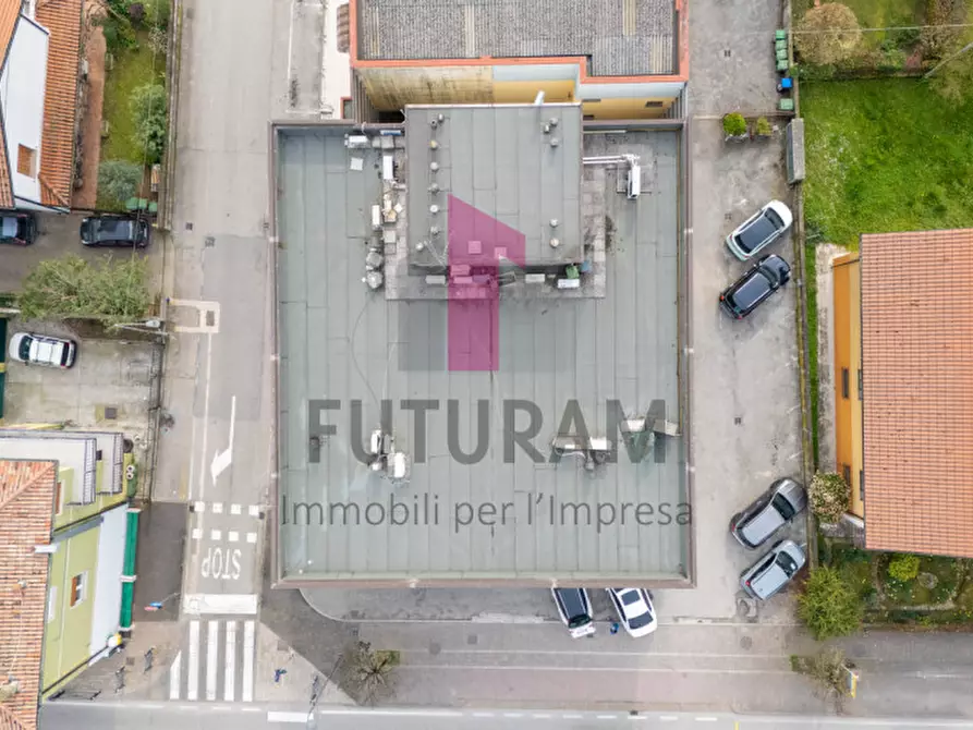 Immagine 6 di Ufficio in vendita  in Via Casoni 2 a Torri Di Quartesolo