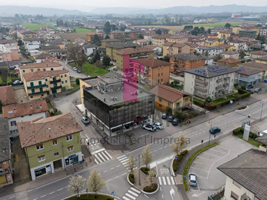 Immagine 7 di Ufficio in vendita  in Via Casoni 2 a Torri Di Quartesolo