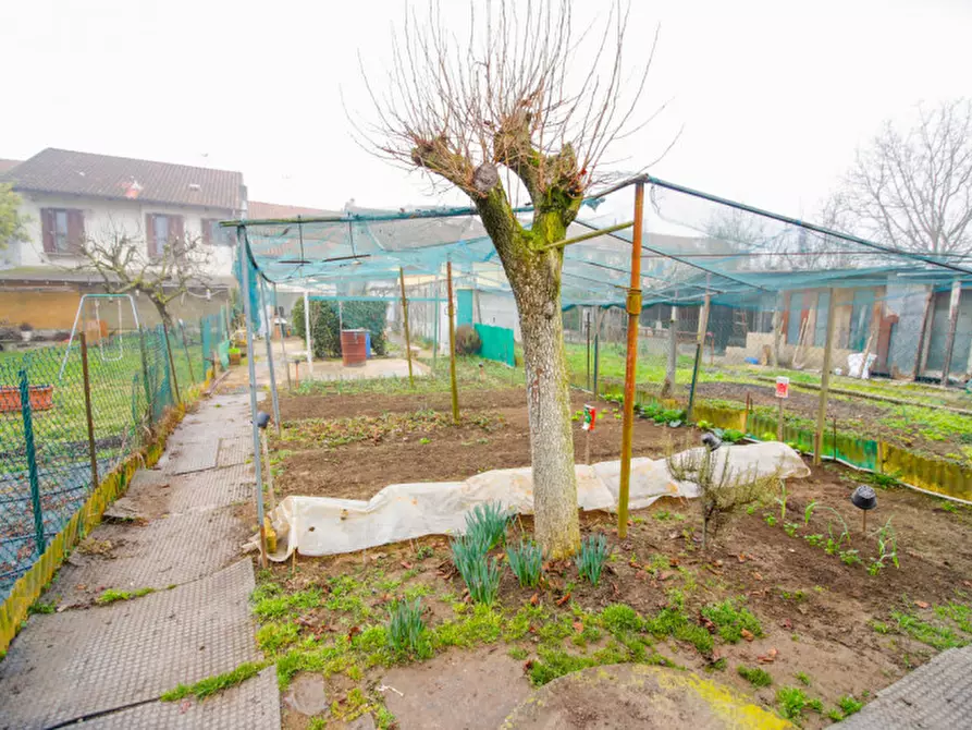 Immagine 6 di Casa indipendente in vendita  in via roveglia ruffini 25 a Leini