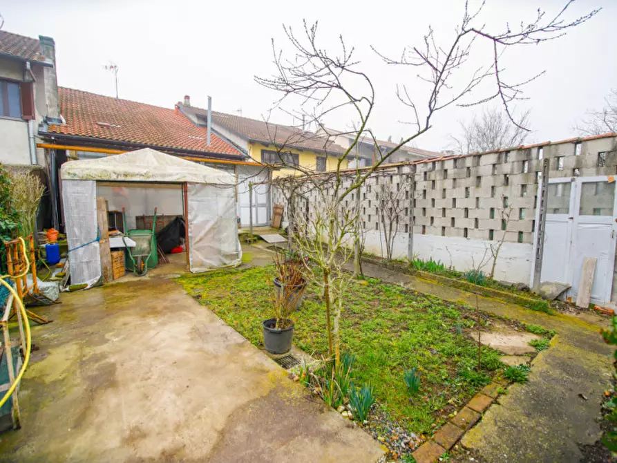 Immagine 10 di Casa indipendente in vendita  in via roveglia ruffini 25 a Leini