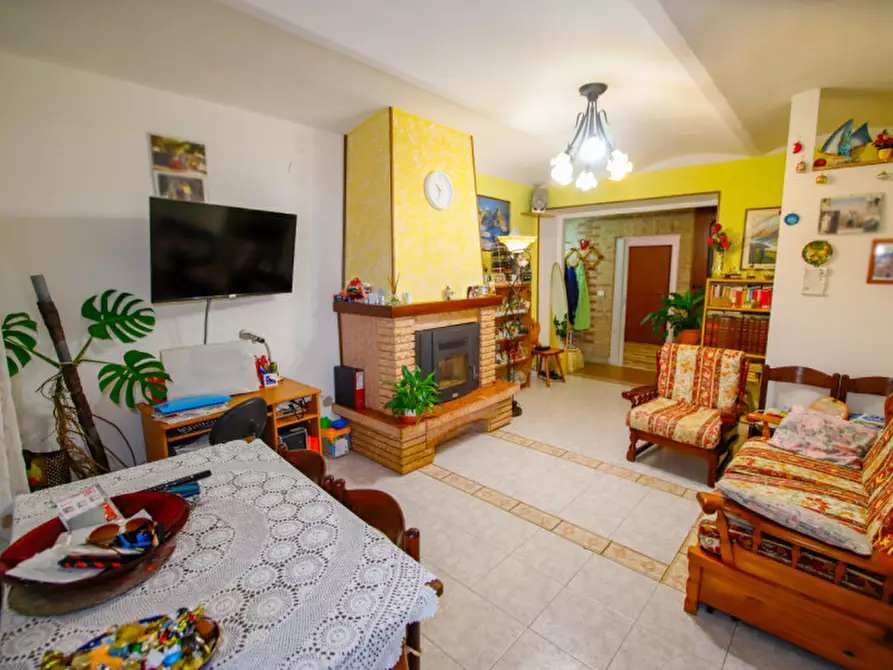 Immagine 16 di Casa indipendente in vendita  in via roveglia ruffini 25 a Leini