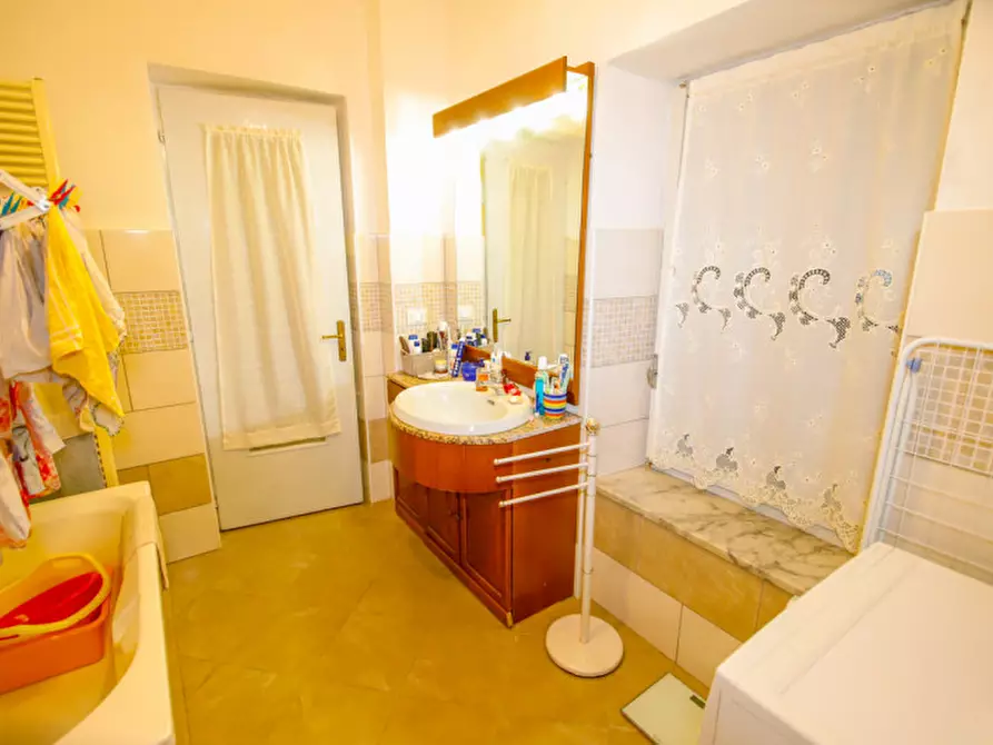 Immagine 23 di Casa indipendente in vendita  in via roveglia ruffini 25 a Leini