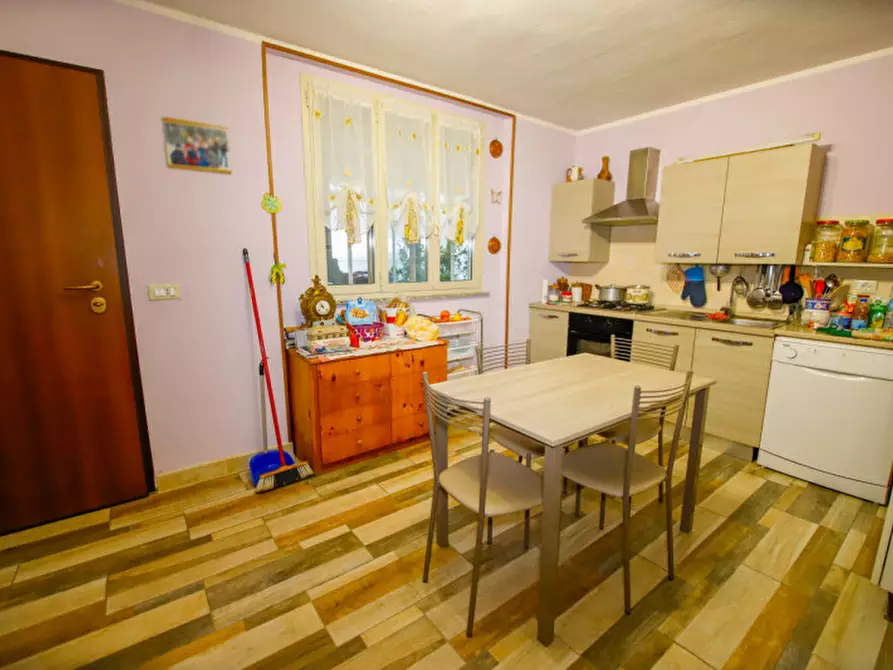 Immagine 23 di Casa indipendente in vendita  in via roveglia ruffini 25 a Leini