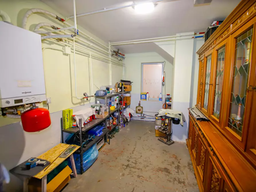 Immagine 30 di Casa indipendente in vendita  in via roveglia ruffini 25 a Leini