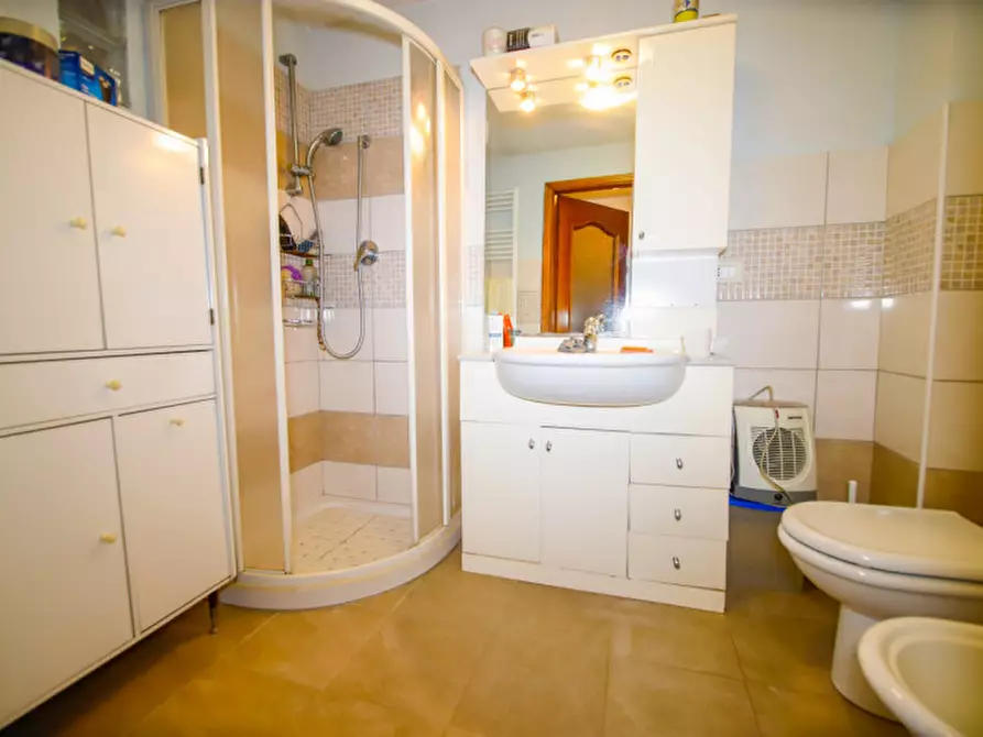 Immagine 31 di Casa indipendente in vendita  in via roveglia ruffini 25 a Leini