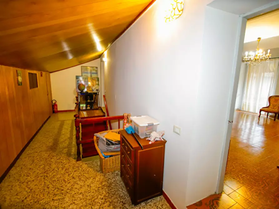 Immagine 48 di Casa indipendente in vendita  in via roveglia ruffini 25 a Leini