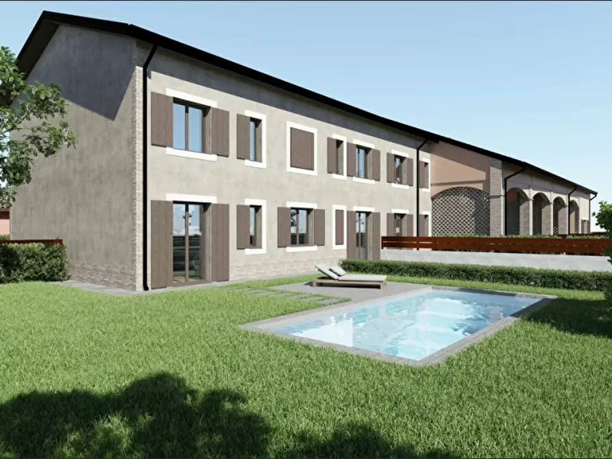 Immagine 5 di Rustico / casale in vendita  in Via Enrico Forlanini a Parma