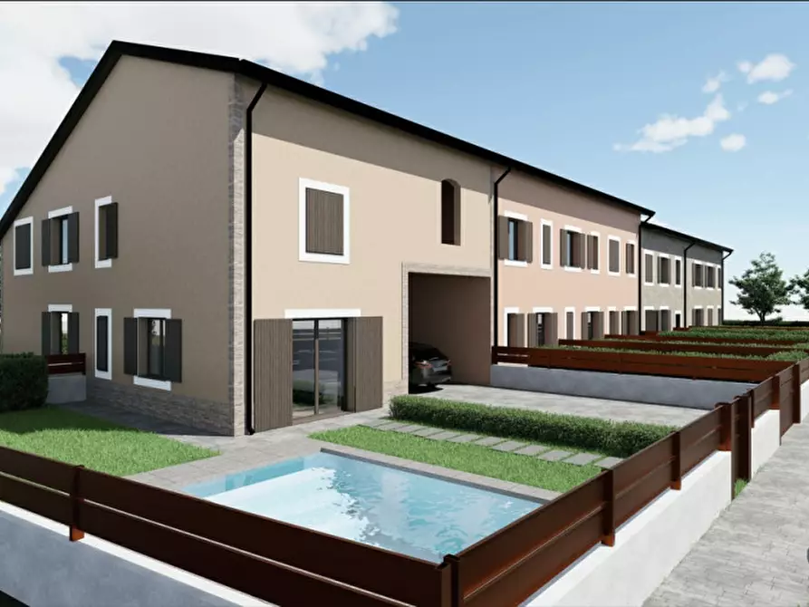 Immagine 8 di Rustico / casale in vendita  in Via Enrico Forlanini a Parma