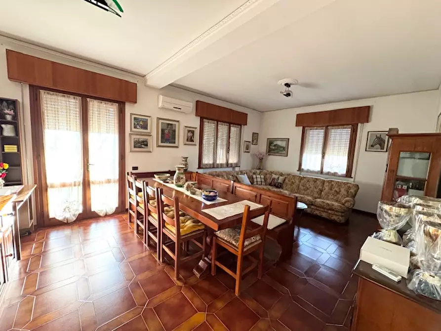 Immagine 7 di Casa bifamiliare in vendita  a Veggiano