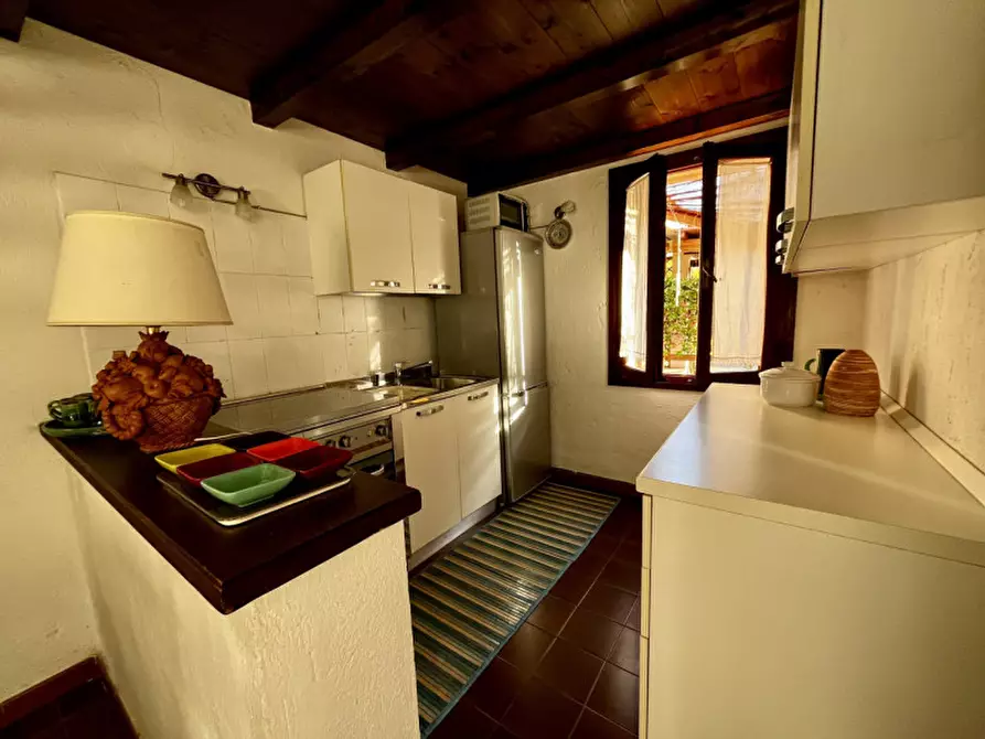 Immagine 9 di Villetta a schiera in vendita  in Via Sassari a San Teodoro