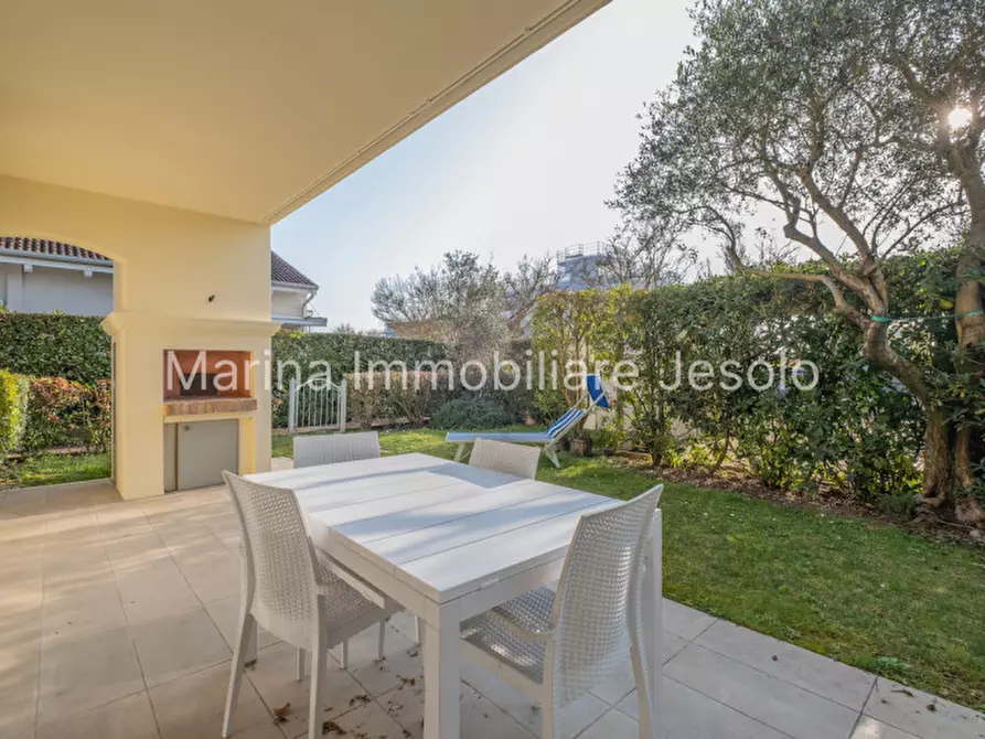 Immagine 1 di Appartamento in vendita  in Via Arrigo Boito a Jesolo