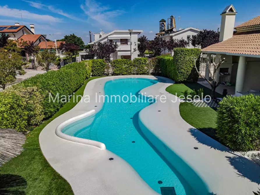 Immagine 27 di Appartamento in vendita  in Via Arrigo Boito a Jesolo